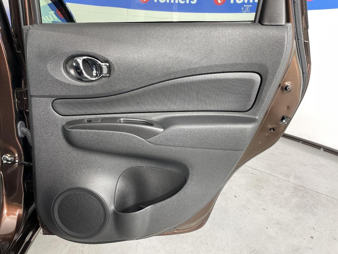 Photo '19' of Nissan Note Photo '19' of Nissan Note