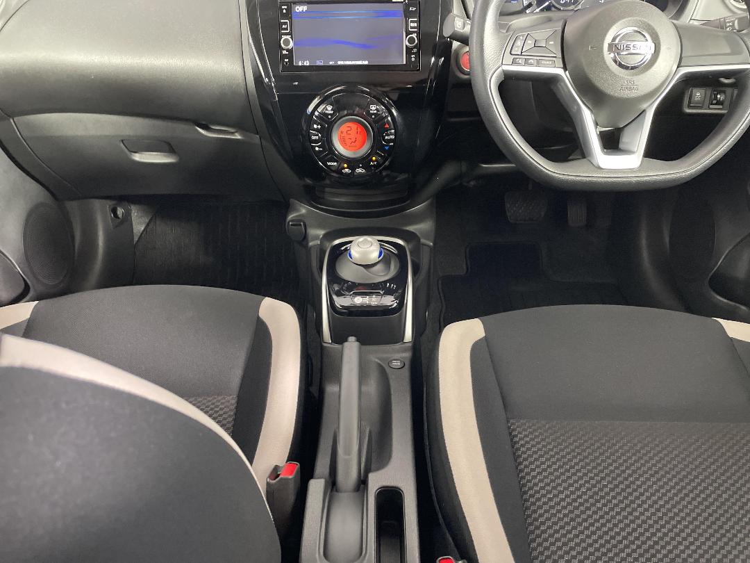 Photo '18' of Nissan Note Photo '18' of Nissan Note