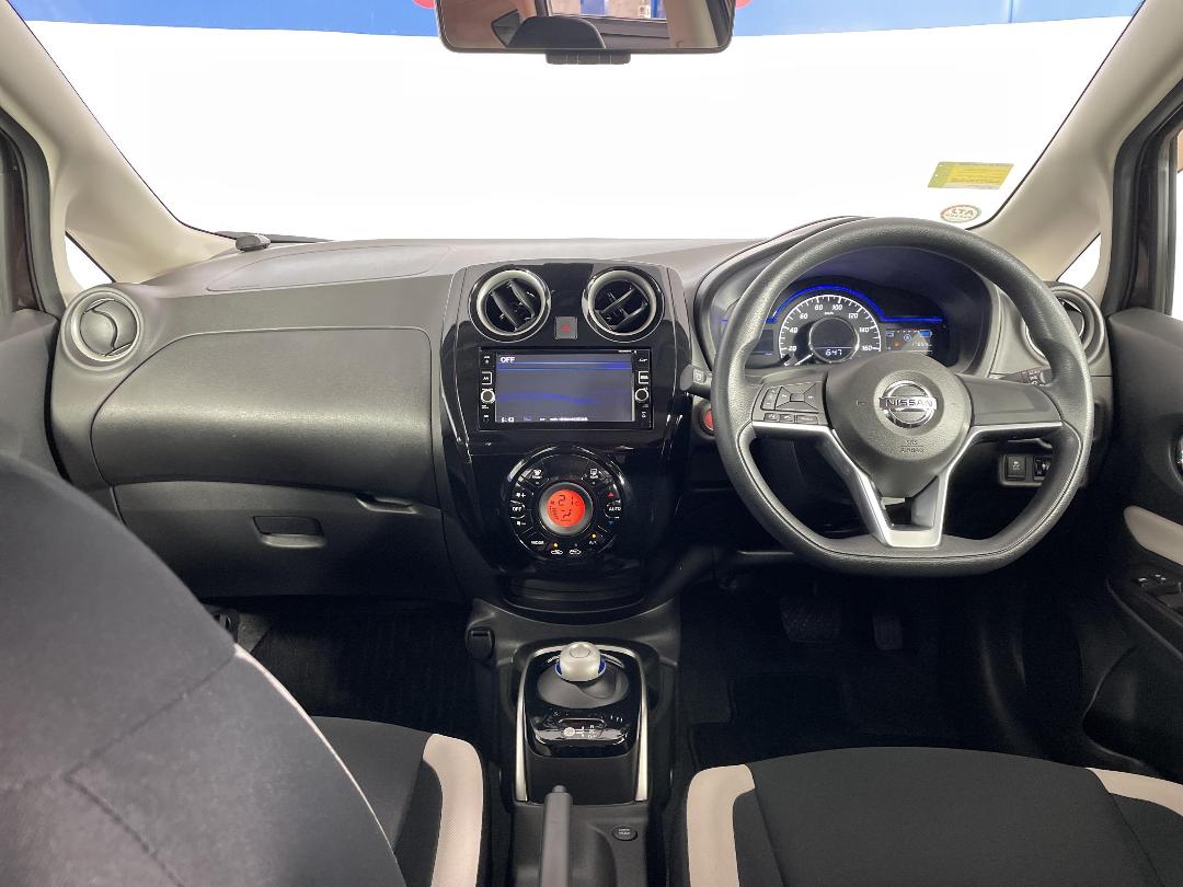 Photo '17' of Nissan Note Photo '17' of Nissan Note