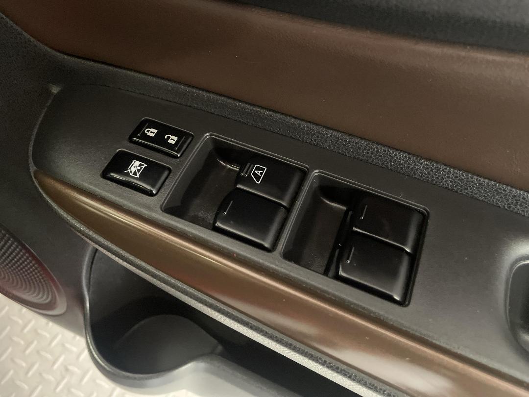 Photo '24' of Nissan Note