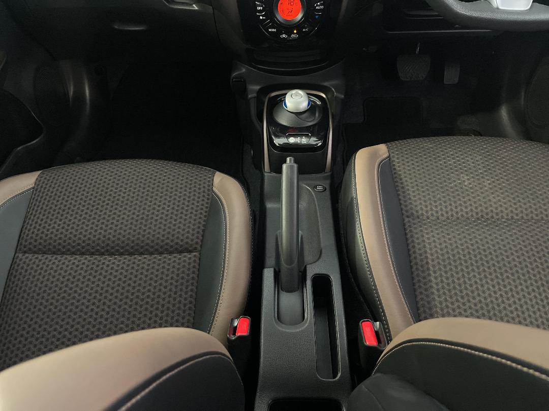 Photo '18' of Nissan Note Photo '18' of Nissan Note