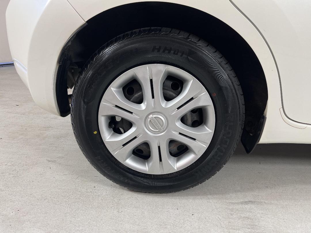 Photo '12' of Nissan Note