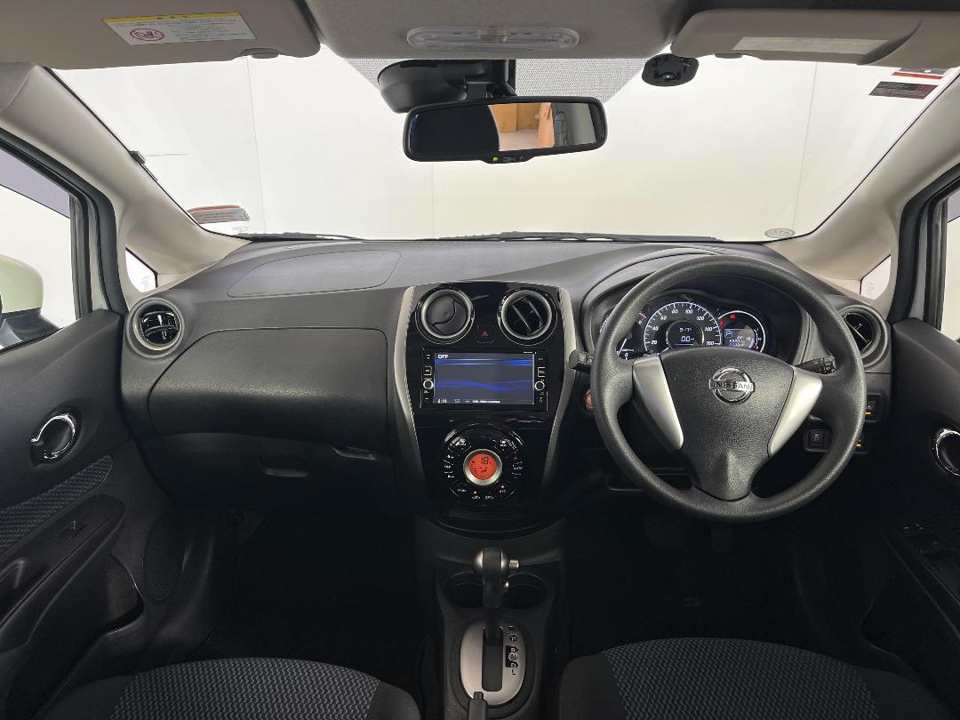 Photo '17' of Nissan Note