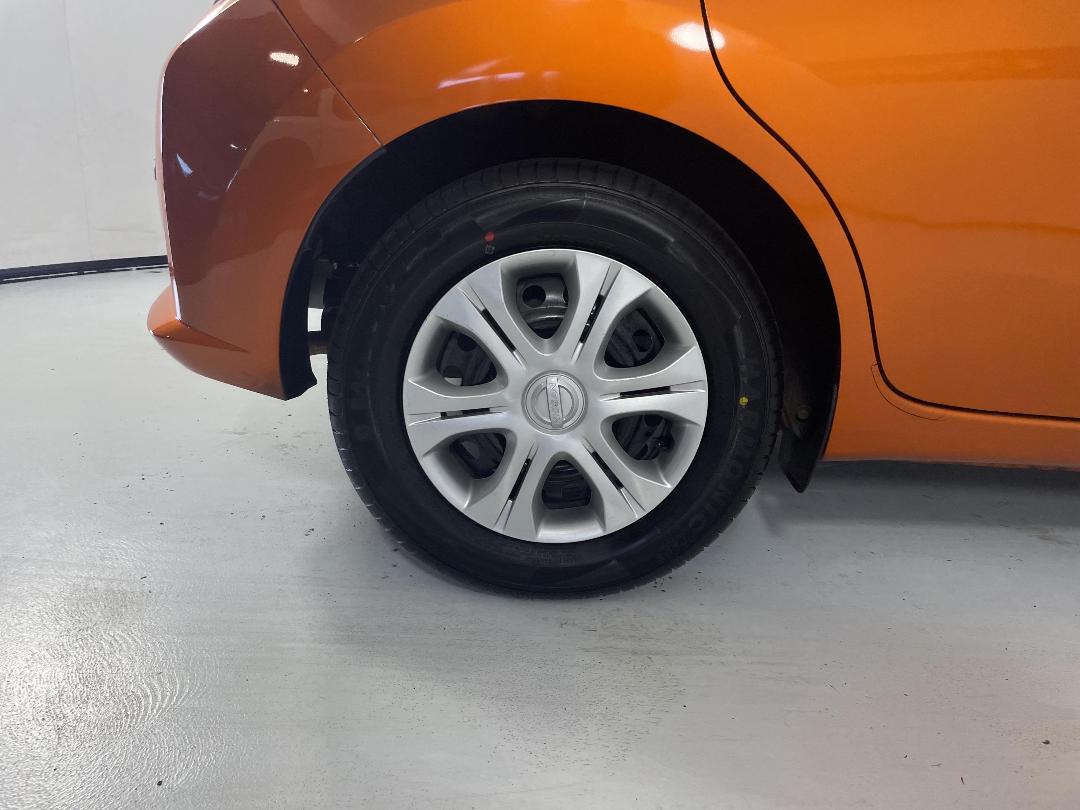 Photo '12' of Nissan Note