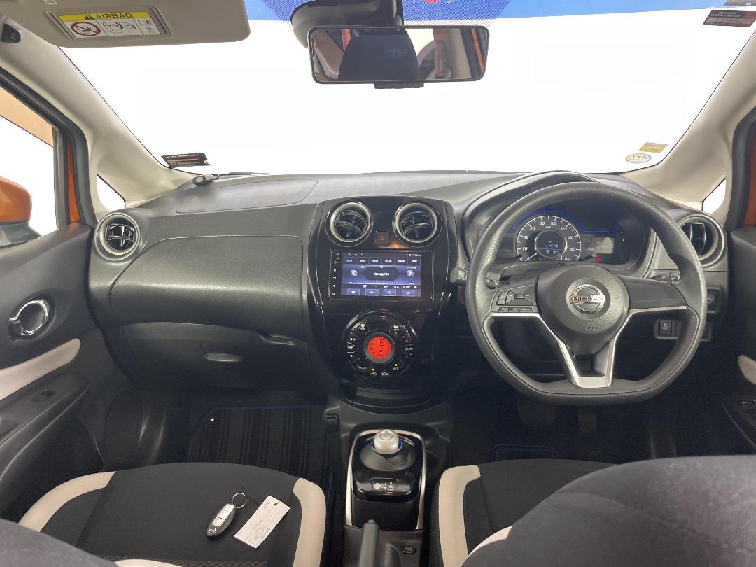 Photo '17' of Nissan Note