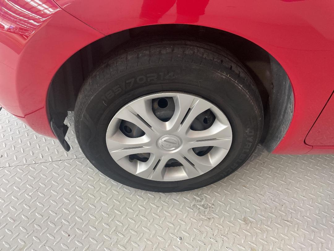 Photo '10' of Nissan Note