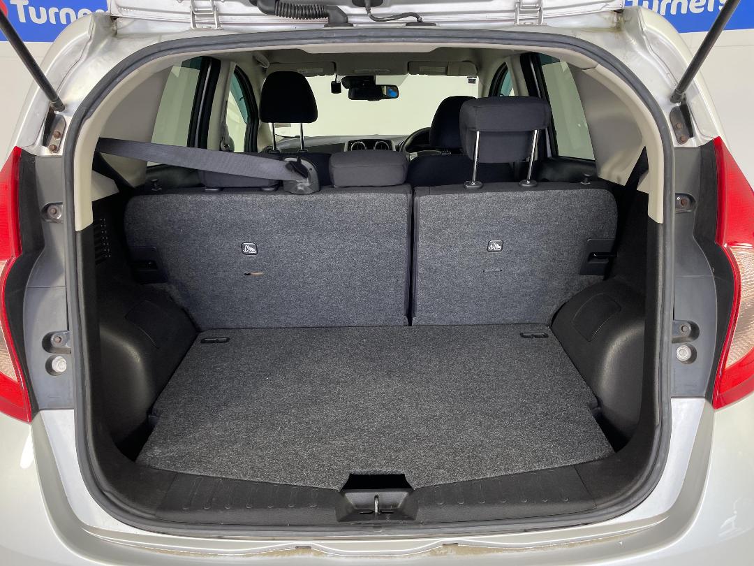 Photo '14' of Nissan Note Photo '14' of Nissan Note