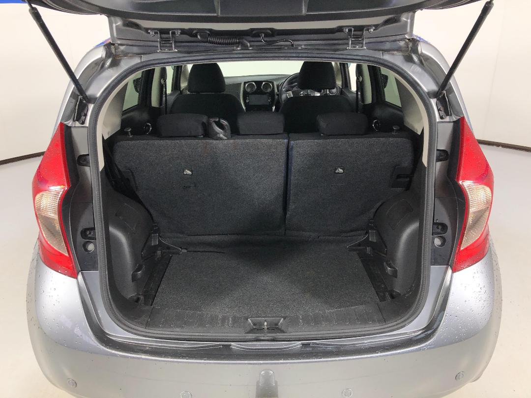 Photo '14' of Nissan Note Photo '14' of Nissan Note