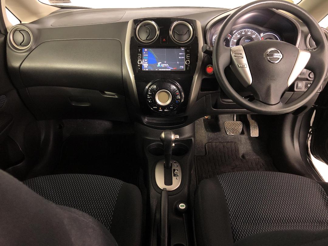 Photo '17' of Nissan Note Photo '17' of Nissan Note