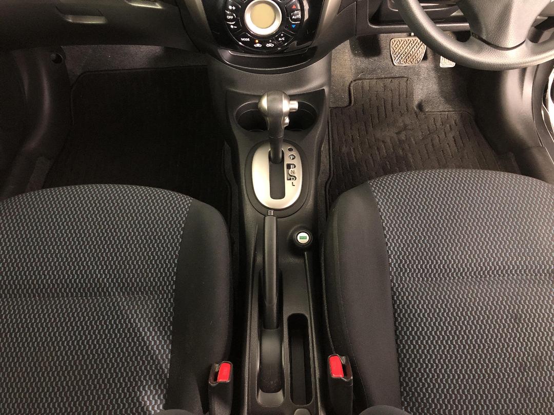 Photo '18' of Nissan Note Photo '18' of Nissan Note