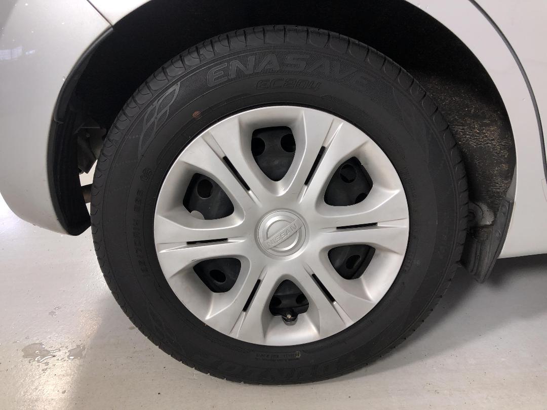 Photo '8' of Nissan Note Photo '8' of Nissan Note