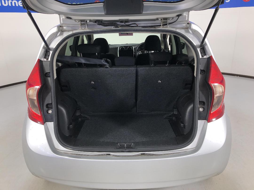 Photo '12' of Nissan Note Photo '12' of Nissan Note