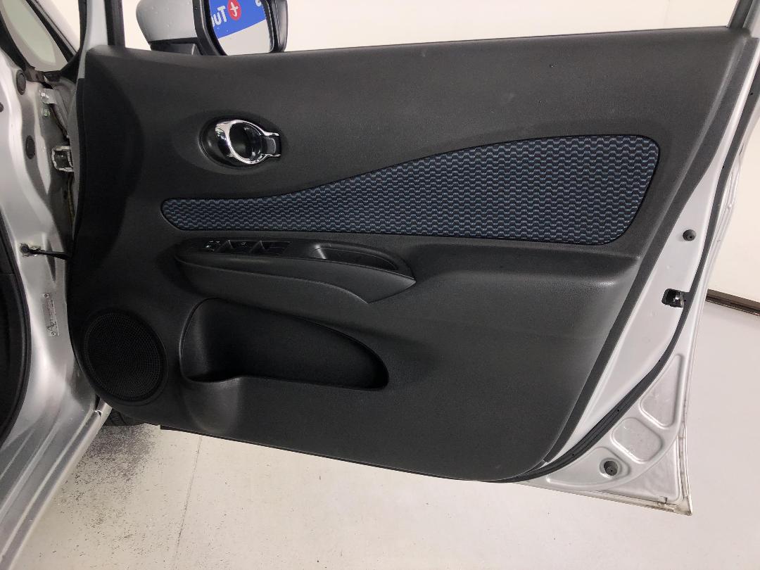 Photo '13' of Nissan Note Photo '13' of Nissan Note