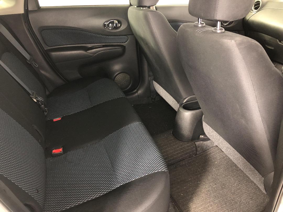 Photo '18' of Nissan Note Photo '18' of Nissan Note