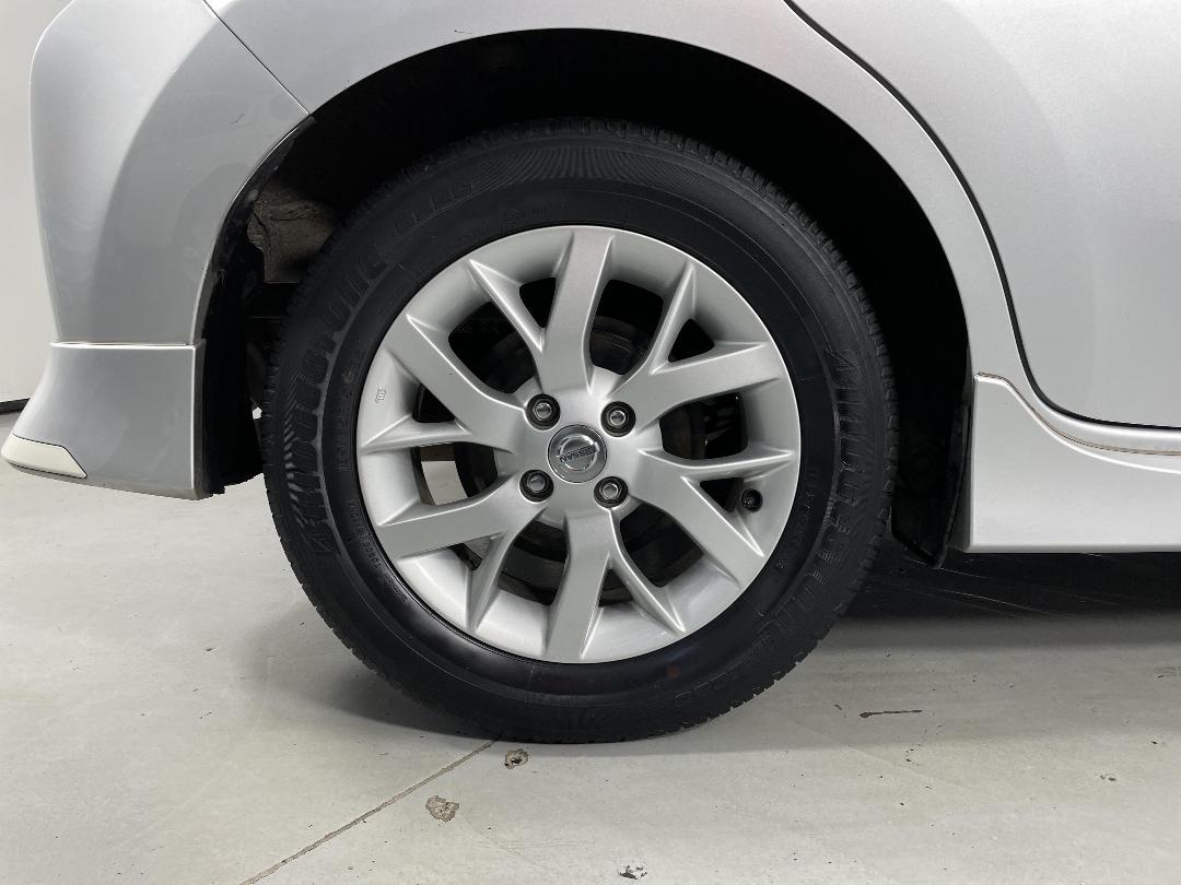 Photo '12' of Nissan Note Photo '12' of Nissan Note