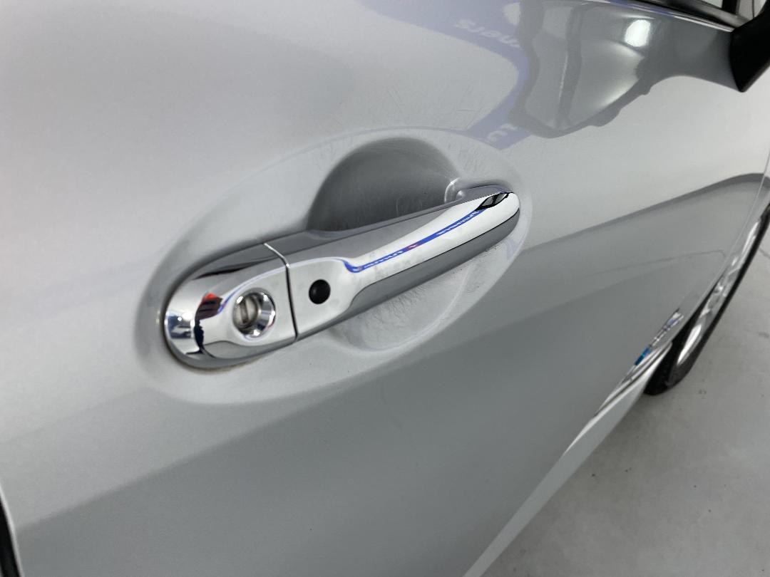 Photo '25' of Nissan Note Photo '25' of Nissan Note