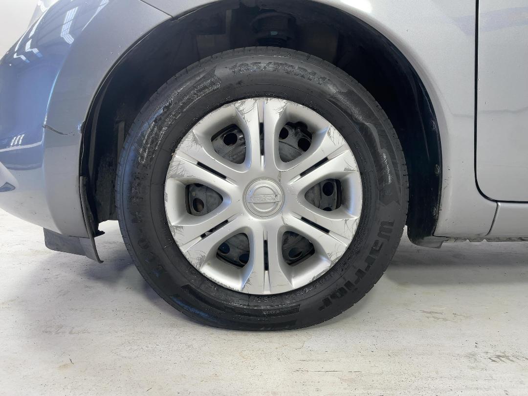 Photo '10' of Nissan Note