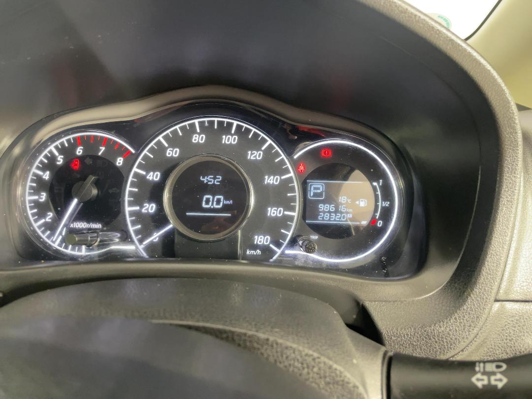 Photo '21' of Nissan Note