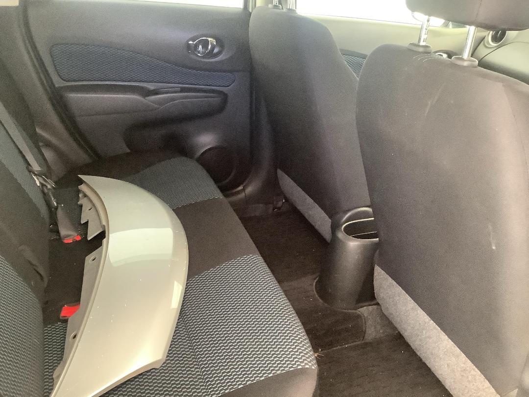 Photo '11' of Nissan Note