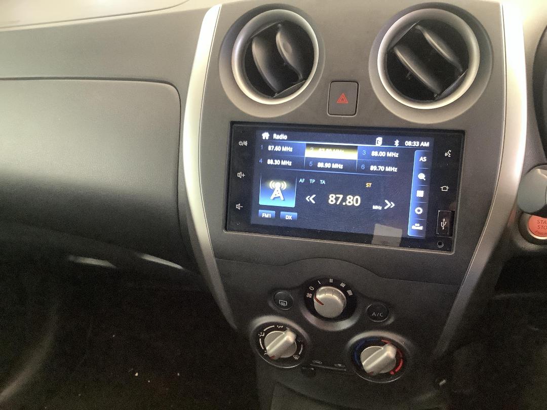 Photo '18' of Nissan Note