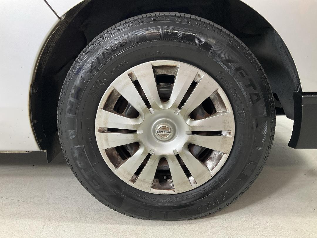 Photo '9' of Nissan NV350