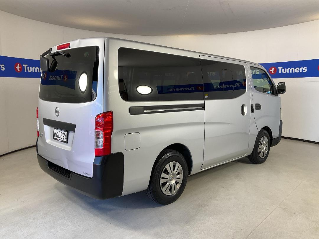 Photo '7' of Nissan NV350