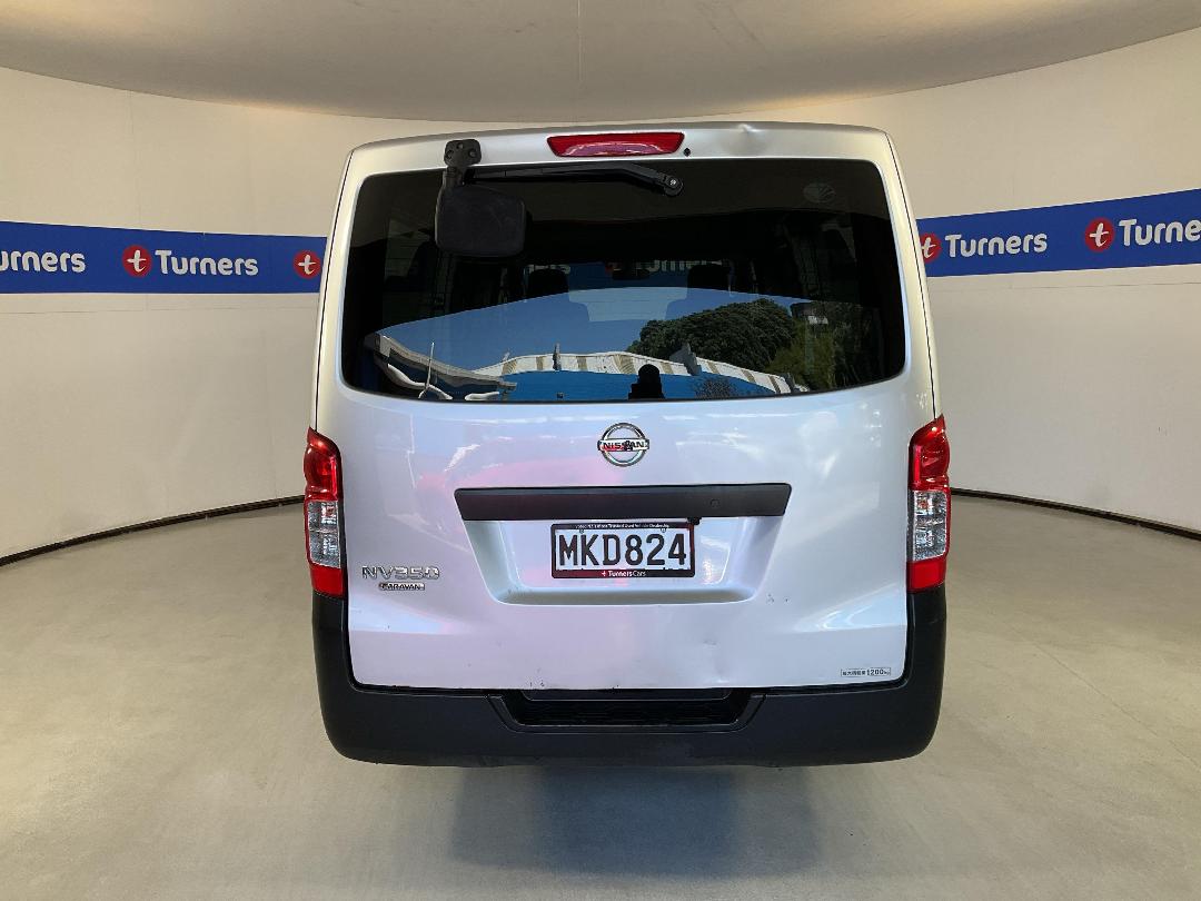 Photo '6' of Nissan NV350