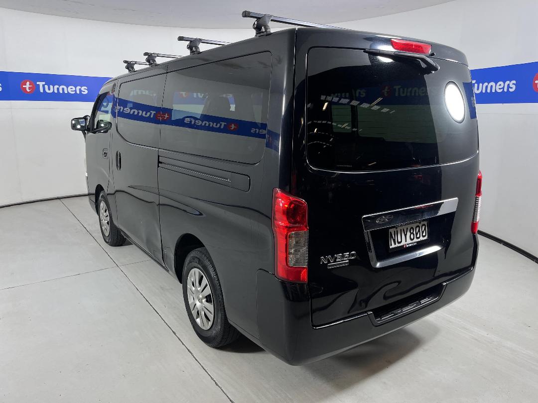 Photo '5' of Nissan NV350 Photo '5' of Nissan NV350