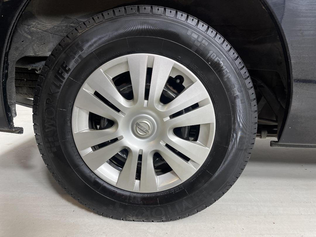 Photo '12' of Nissan NV350 Photo '12' of Nissan NV350