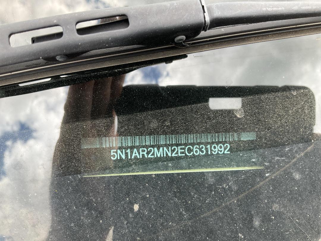 Photo '26' of Nissan Pathfinder ST