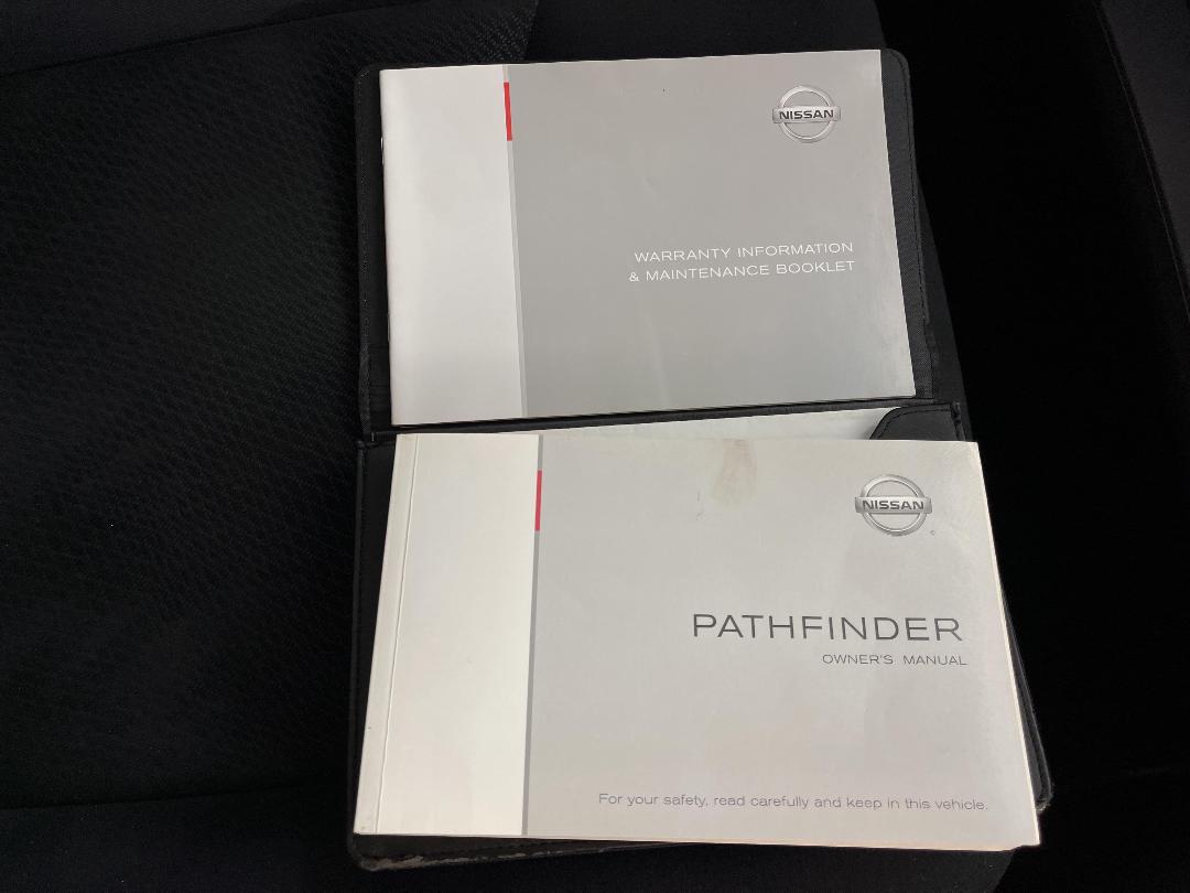 Photo '26' of Nissan Pathfinder