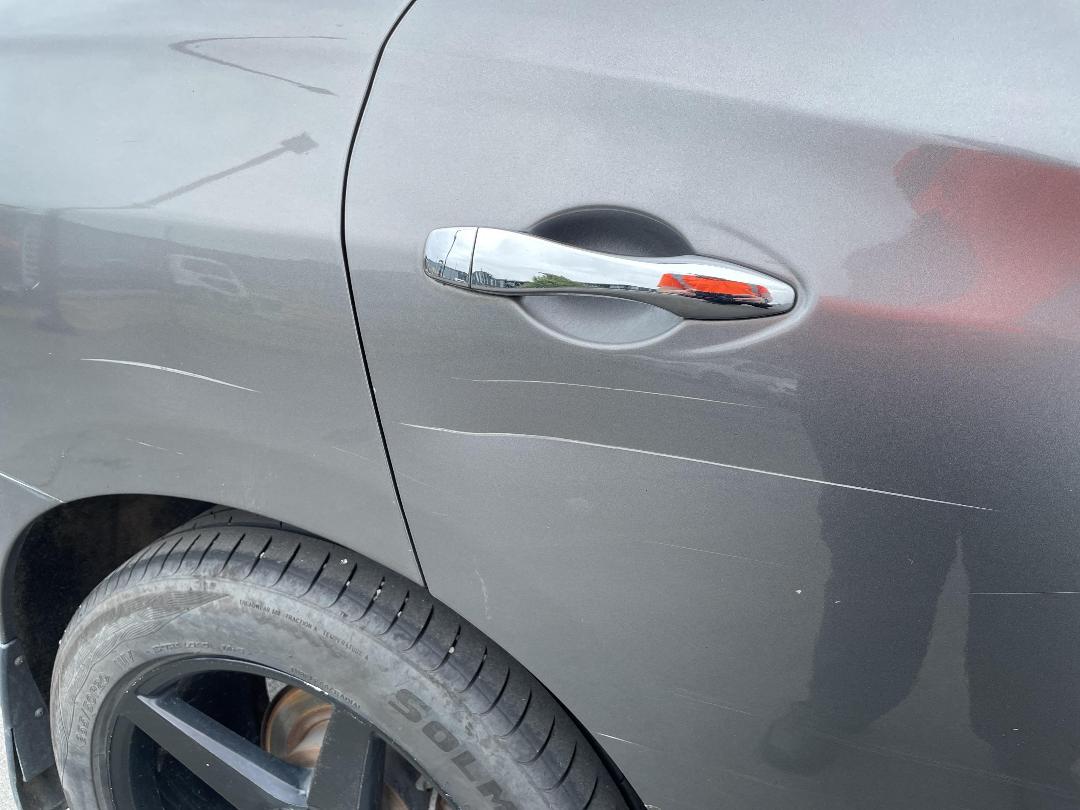 Photo '20' of Nissan Pathfinder ST