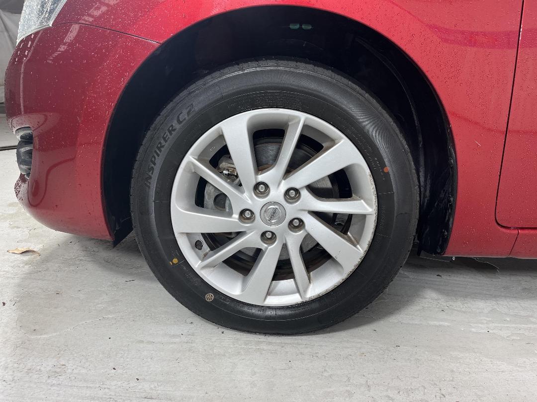 Photo '10' of Nissan Pulsar Photo '10' of Nissan Pulsar