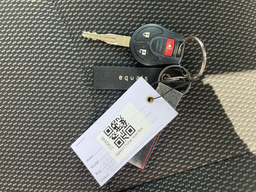 Photo '16' of Nissan Pulsar ST Photo '16' of Nissan Pulsar ST