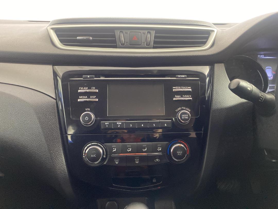 Photo '18' of Nissan Qashqai