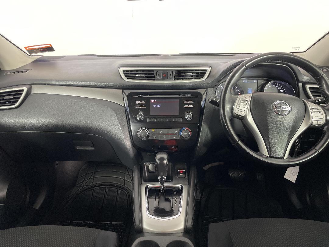 Photo '17' of Nissan Qashqai