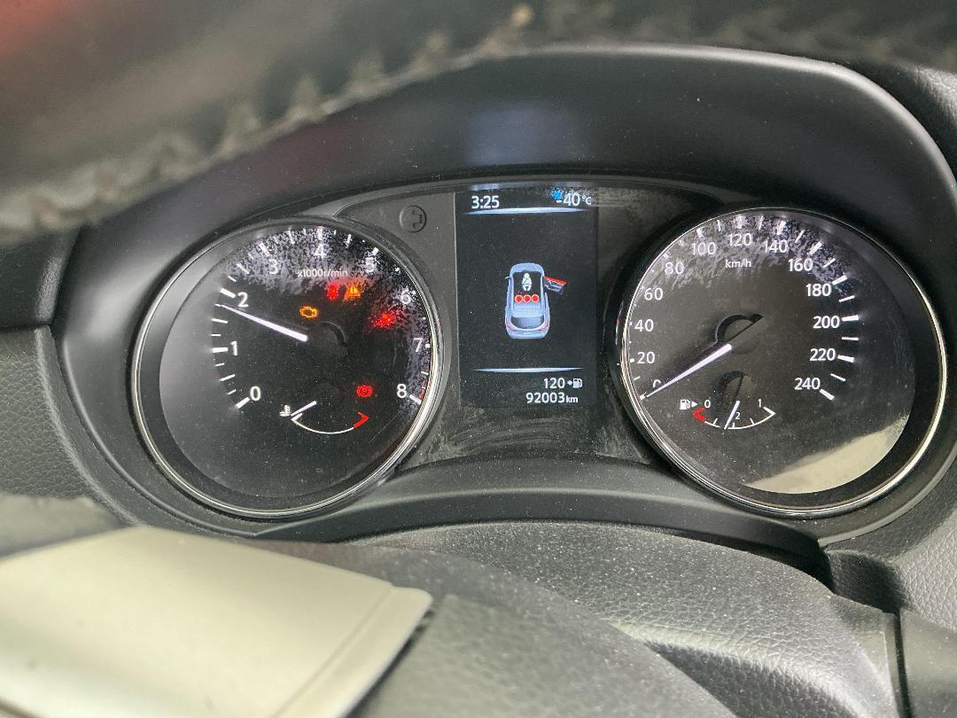 Photo '30' of Nissan Qashqai ST