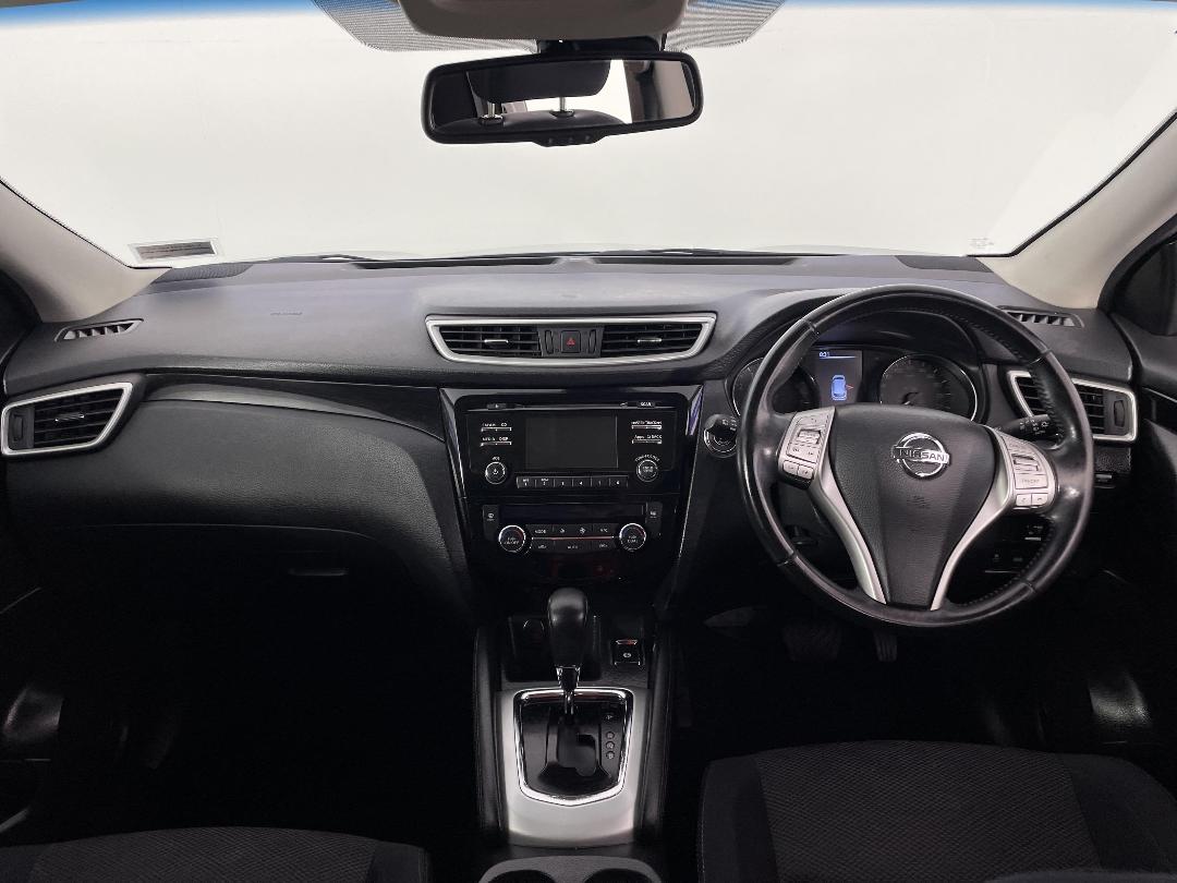 Photo '17' of Nissan Qashqai