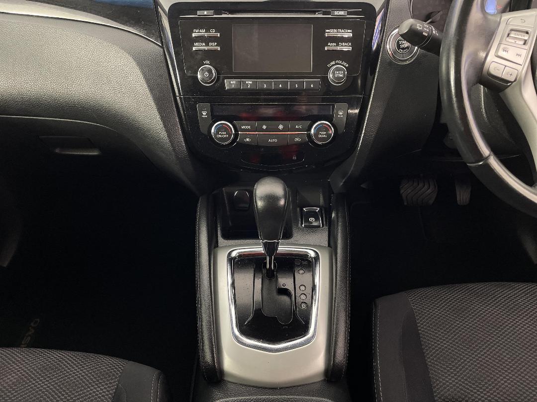 Photo '18' of Nissan Qashqai