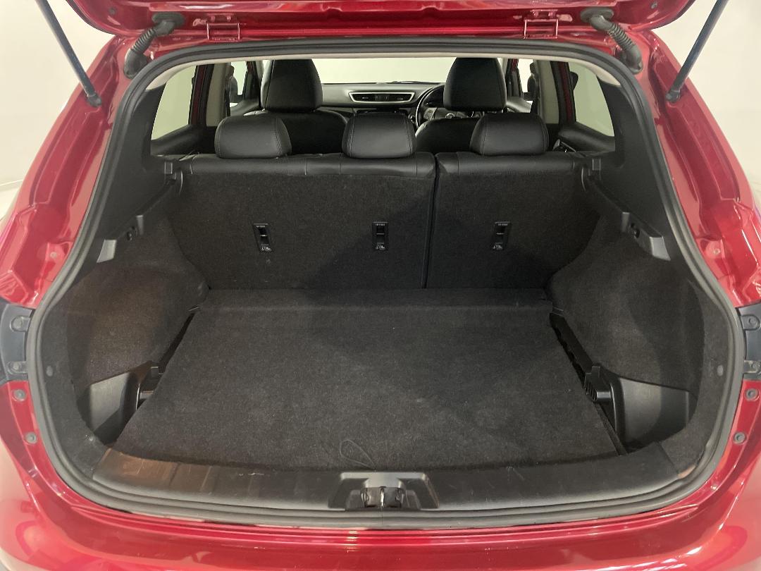 Photo '14' of Nissan Qashqai