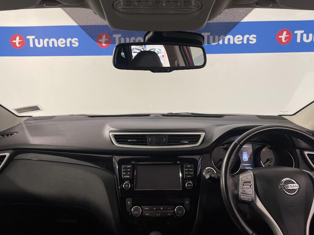 Photo '17' of Nissan Qashqai