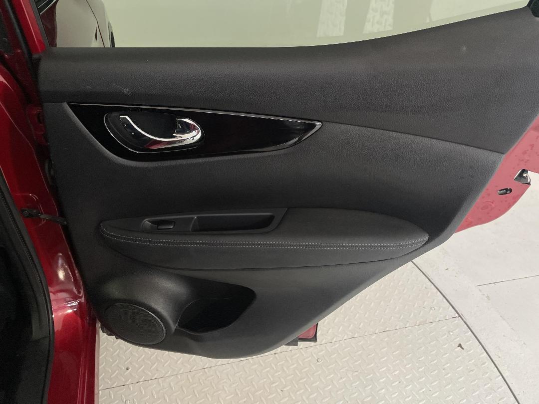 Photo '19' of Nissan Qashqai