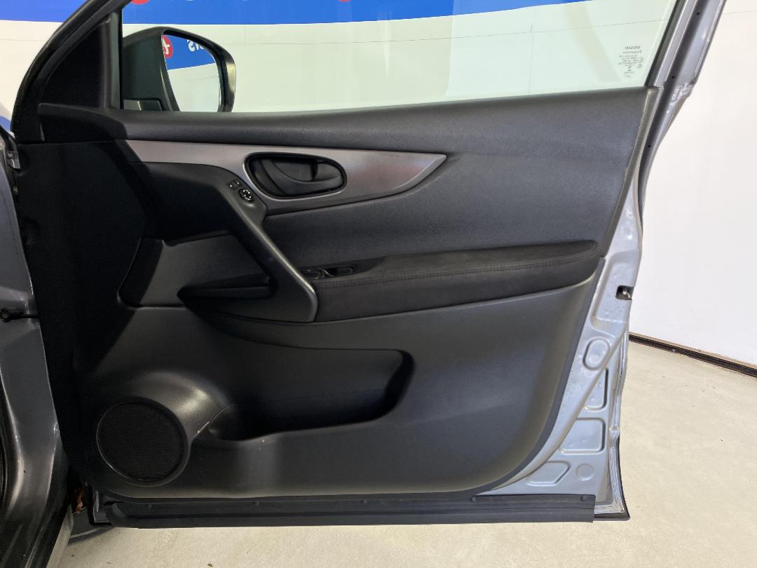 Photo '15' of Nissan Qashqai