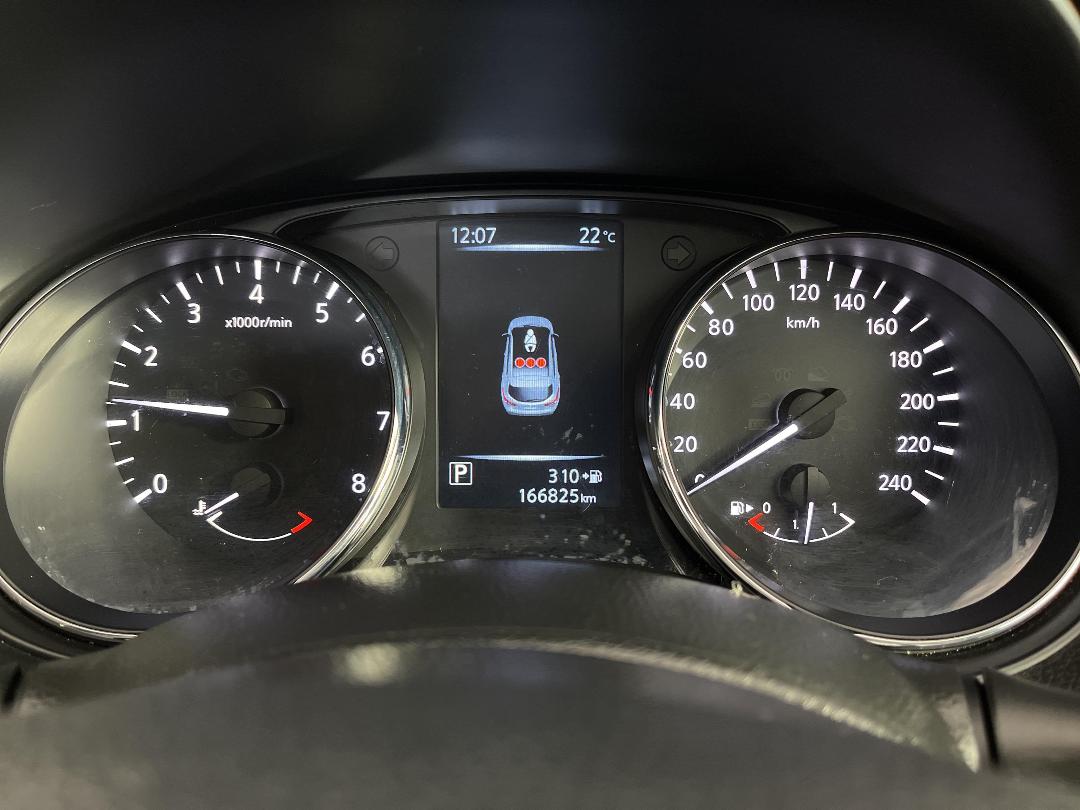 Photo '21' of Nissan Qashqai