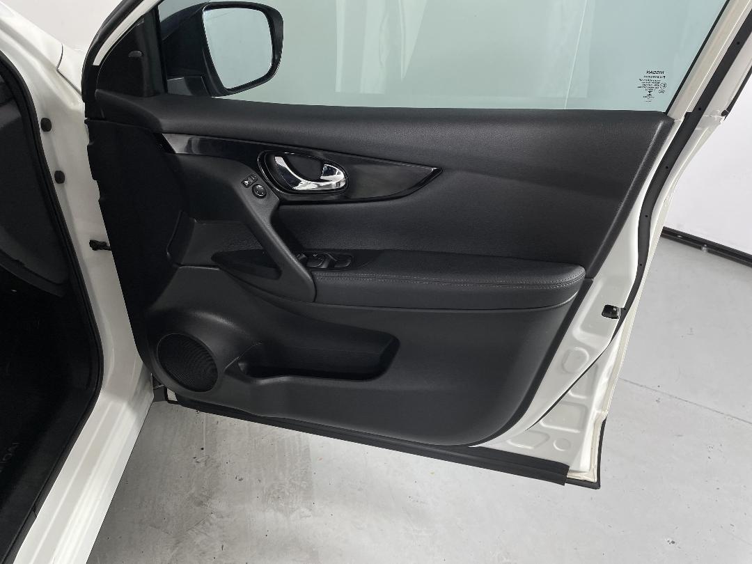 Photo '15' of Nissan Qashqai