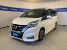 Thumbnail '4' of Nissan Serena