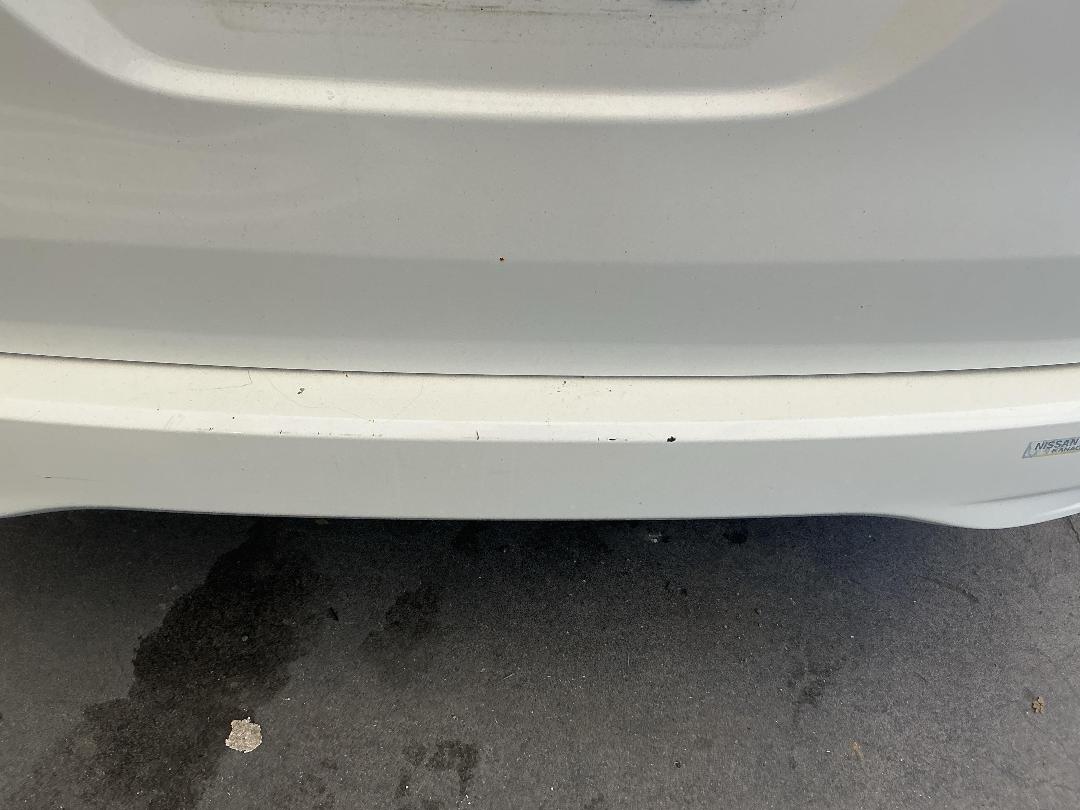 Photo '12' of Nissan Serena Photo '12' of Nissan Serena