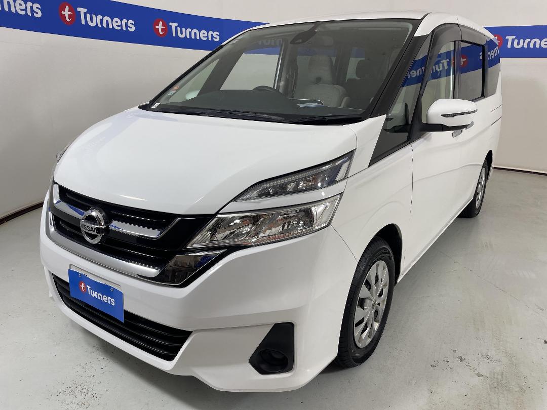 Photo '4' of Nissan Serena