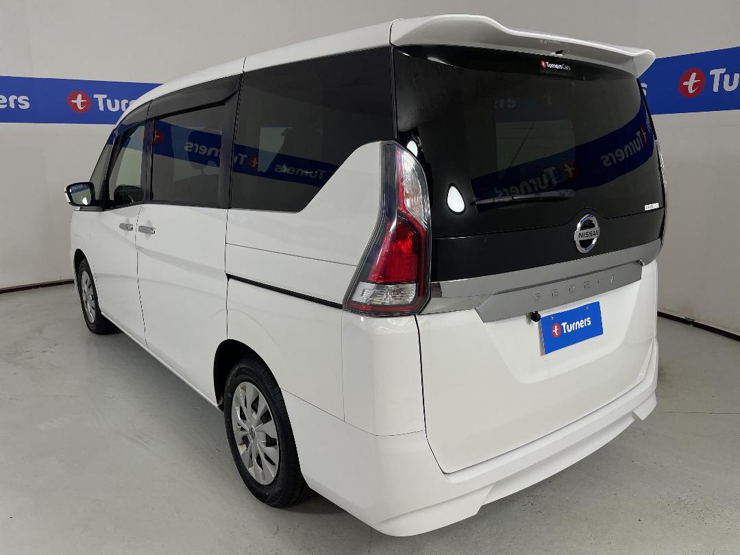 Photo '5' of Nissan Serena