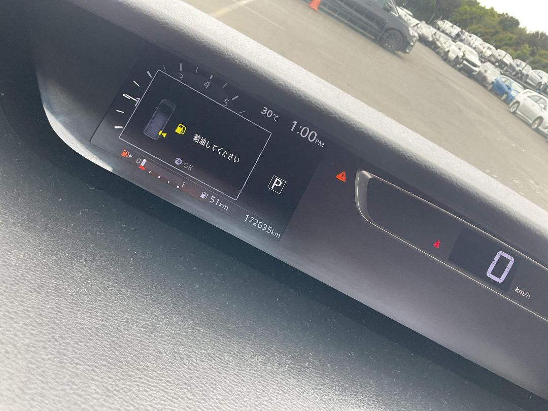 Photo '20' of Nissan Serena